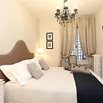 Daplace - Lucrezia Apartman *