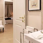Daplace - Lucrezia Apartman